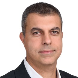 Portrait of Eli Ofek, VP of Audio-Video Business Development at Valens Semiconductor